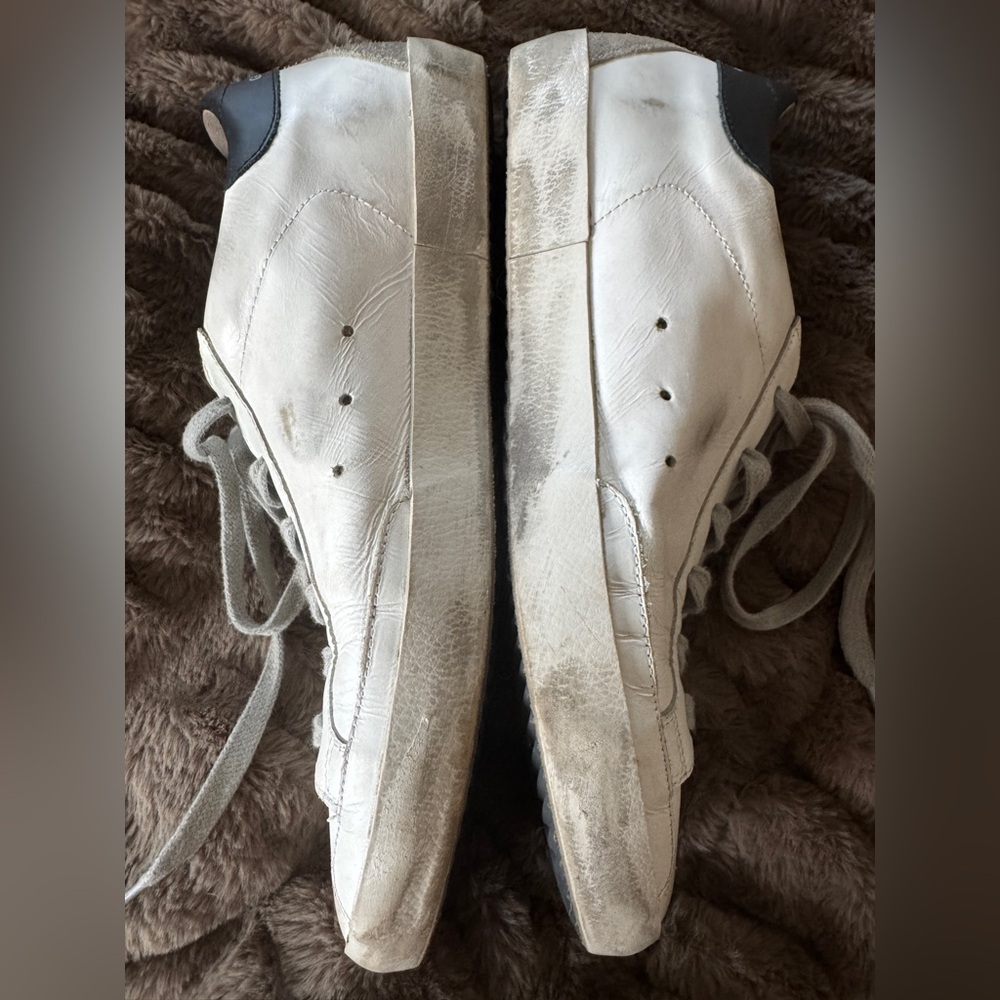 Authentic Golden Goose Sneakers - Size 40 - Picture 3 of 6